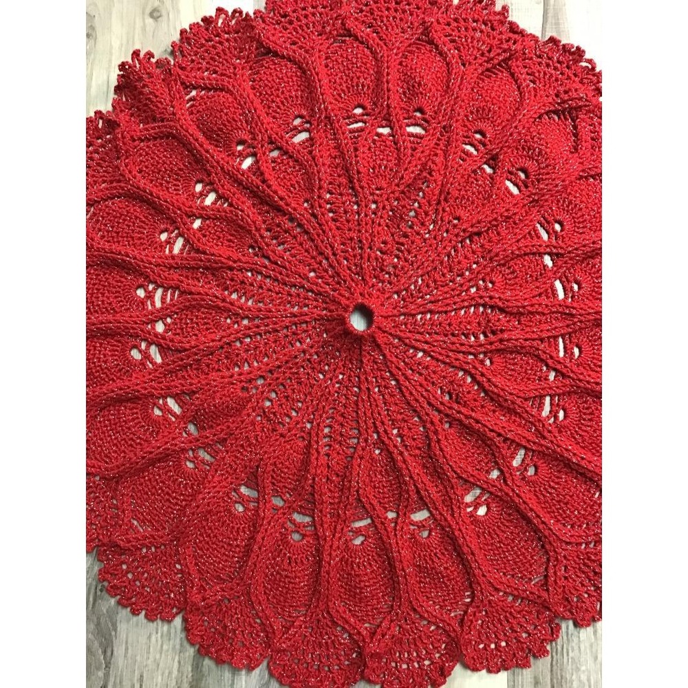 Vintage Handmade Red Crochet Christmas Tree Skirt Metallic Pineapple Lace 40in - Picture 6 of 8